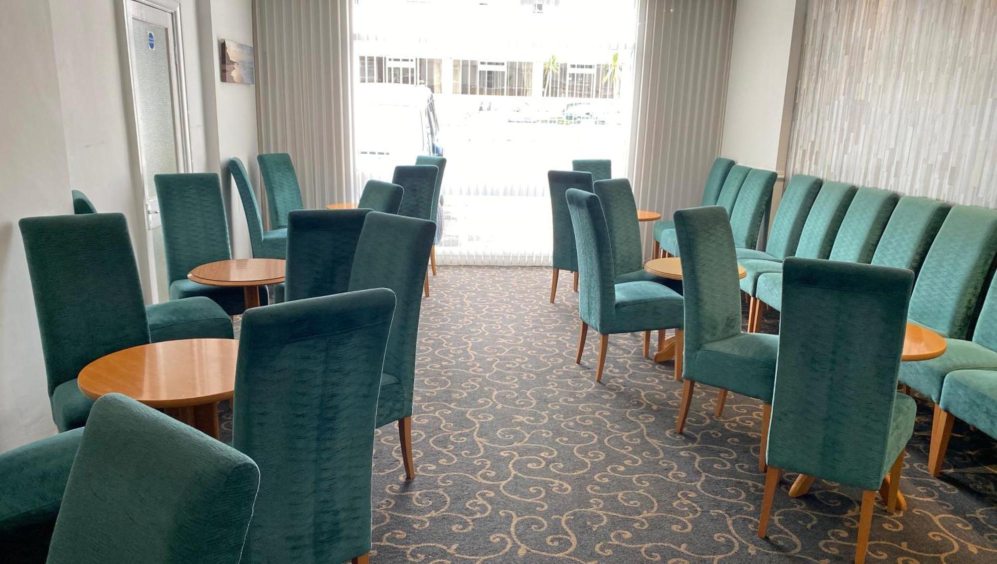Magnuson Sandy Newquay Hotel 3*
